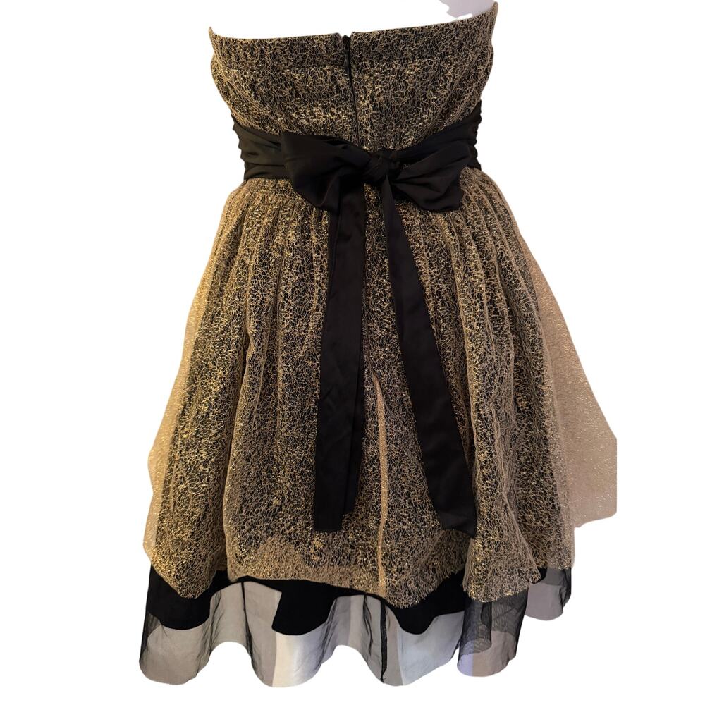 Mystic Strapless Gold Lace Cocktail Dress Black Sash Belt Fit & Flare Bow Small - Picture 2 of 7
